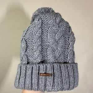 ✨Micheal Kors Beanie✨